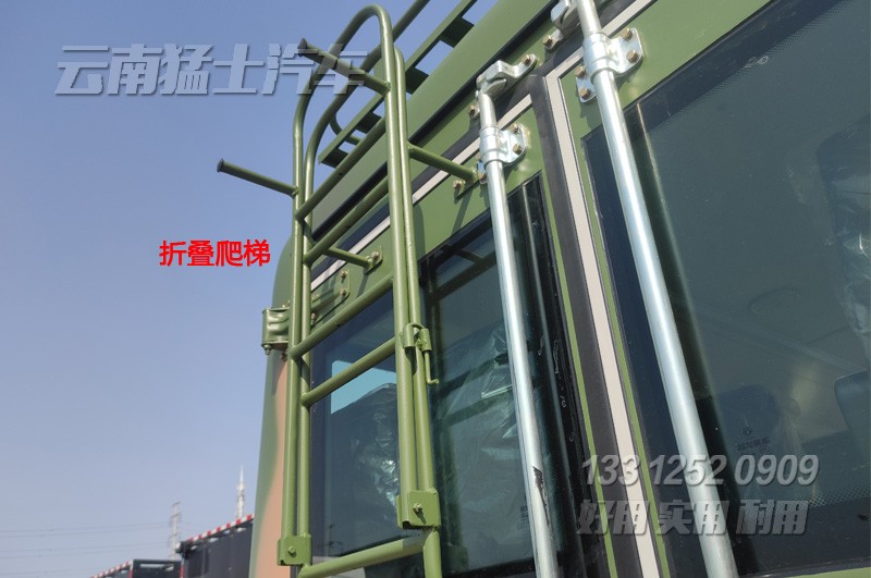 沙漠客車(chē),四驅(qū)越野客車(chē),東風(fēng)客車(chē),15座中巴車(chē),沙漠旅游車(chē)