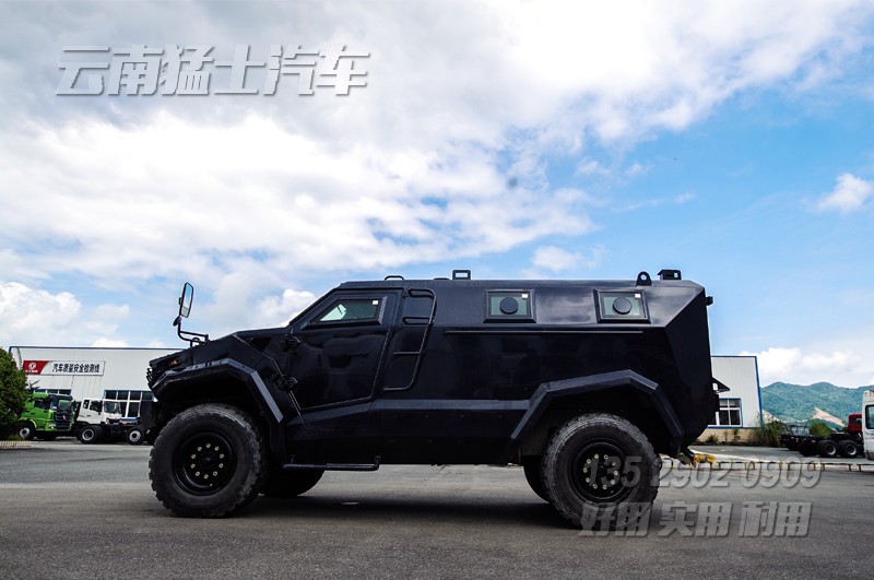 東風猛士四驅(qū)裝甲車,EQ5091猛士車,第三代東風猛士,東風猛士車出口,防護型猛士裝甲車,東風猛士越野車
