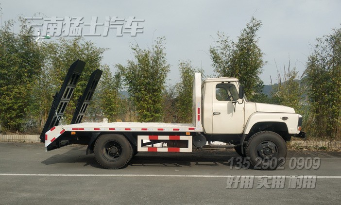 四驅(qū)挖機(jī)平板車,EQ1093尖頭越野車,東風(fēng)4*4專用車,越野專用車,清障挖機(jī)車,尖頭平板運輸車,多功能運輸車