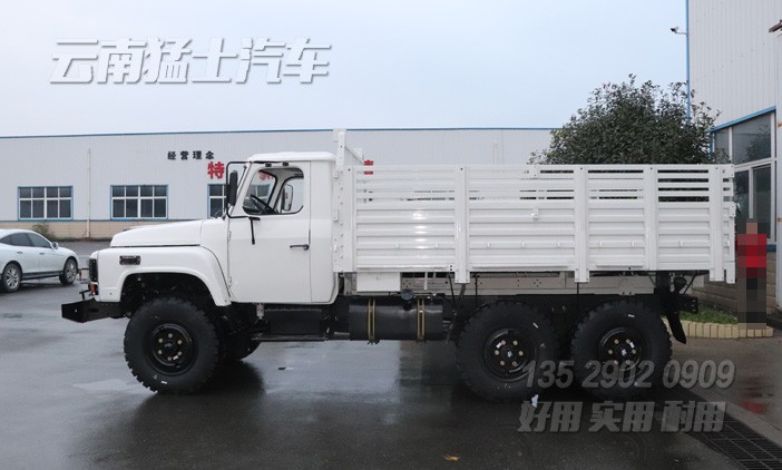 東風(fēng)六驅(qū)越野車,東風(fēng)尖頭卡車,四驅(qū)六驅(qū)長(zhǎng)頭卡車,東風(fēng)卡車出口,EQ240,6*6越野運(yùn)輸車