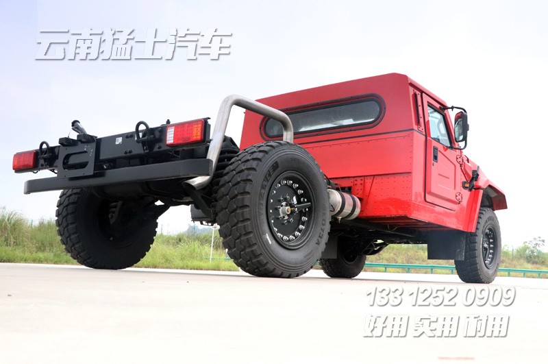 東風猛士民用版,M50猛士越野車,EQ2063,四驅東風猛士越野車,民用版猛士