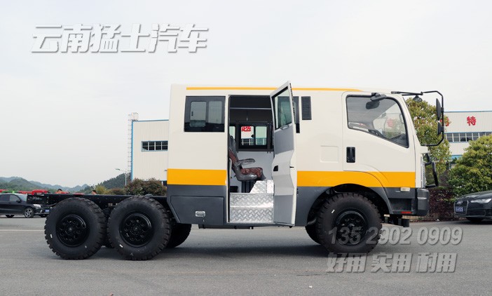 六驅(qū)專用車底盤,四驅(qū)越野車底盤,六驅(qū)多功能底盤,越野客車底盤,救援車底盤,搶修車底盤,專用車底盤定制出口