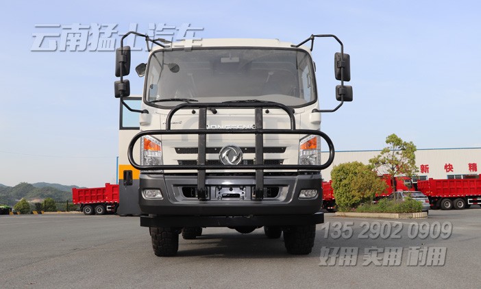 六驅(qū)越野專(zhuān)用車(chē),救援搶險(xiǎn)車(chē),油料運(yùn)輸車(chē),特種客車(chē),工程加運(yùn)油車(chē),3立方加油車(chē)