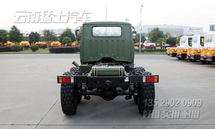 東風(fēng)EQ2082底盤,東風(fēng)六驅(qū)卡車,六驅(qū)尖頭卡車,東風(fēng)長(zhǎng)頭底盤,6*6越野底盤,專用車底盤改裝
