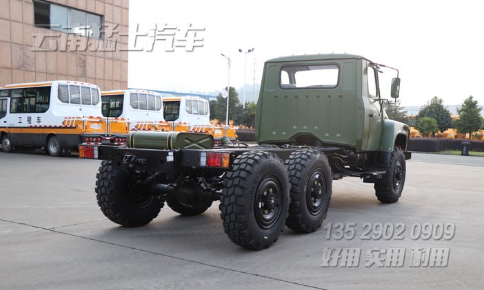 東風(fēng)EQ2082底盤,東風(fēng)六驅(qū)卡車,六驅(qū)尖頭卡車,東風(fēng)長(zhǎng)頭底盤,6*6越野底盤,專用車底盤改裝