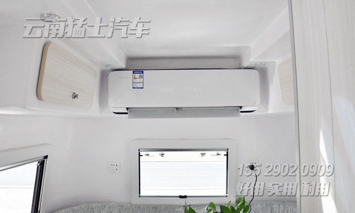 拖掛房車,德國(guó)愛科底盤,撞擊式剎車,房車定制,環(huán)保旅居車,可上戶的家用房車,進(jìn)口房車底盤