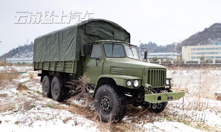 東風(fēng)六驅(qū)卡車,六驅(qū)越野卡車,EQ2100,東風(fēng)軍車,軍用運兵車,全驅(qū)運兵車,尖頭越野卡車,東風(fēng)245
