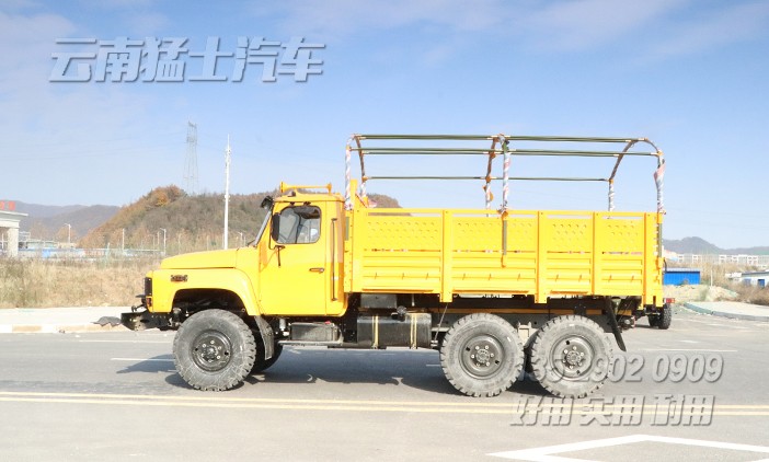 東風(fēng)六驅(qū)卡車,出口型卡車,尖頭載貨汽車,長(zhǎng)頭越野貨車,東風(fēng)經(jīng)典軍車,二噸半卡車,軍用越野車