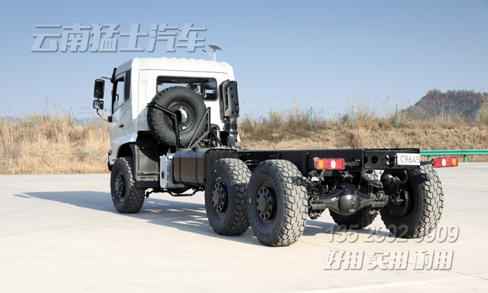 加長(zhǎng)底盤(pán),特種車(chē)底盤(pán),廂式車(chē)底盤(pán)改裝,越野專(zhuān)用車(chē),東風(fēng)6*6底盤(pán),專(zhuān)用車(chē)底盤(pán)改裝,加油車(chē)底盤(pán)改裝,運(yùn)水車(chē)底盤(pán)改裝