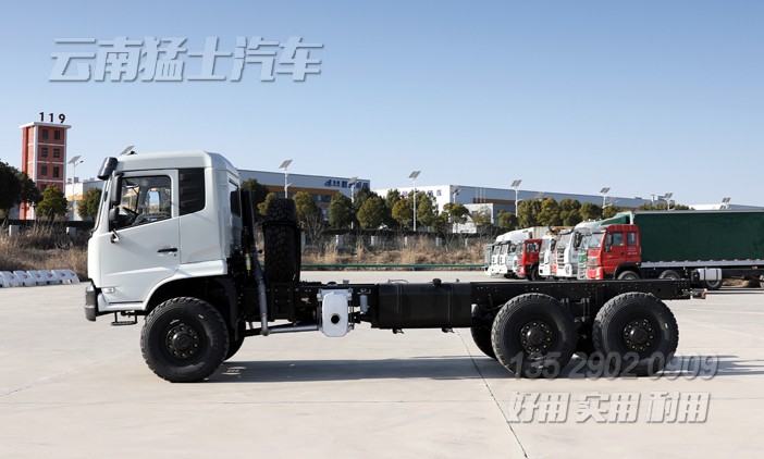 加長(zhǎng)底盤(pán),特種車(chē)底盤(pán),廂式車(chē)底盤(pán)改裝,越野專(zhuān)用車(chē),東風(fēng)6*6底盤(pán),專(zhuān)用車(chē)底盤(pán)改裝,加油車(chē)底盤(pán)改裝,運(yùn)水車(chē)底盤(pán)改裝