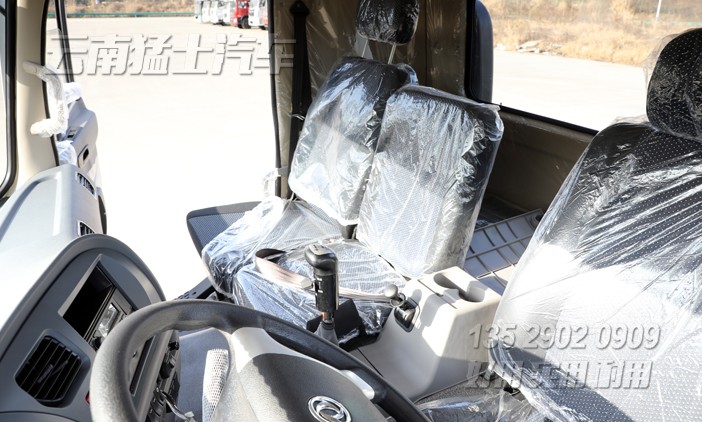 加長(zhǎng)底盤(pán),特種車(chē)底盤(pán),廂式車(chē)底盤(pán)改裝,越野專(zhuān)用車(chē),東風(fēng)6*6底盤(pán),專(zhuān)用車(chē)底盤(pán)改裝,加油車(chē)底盤(pán)改裝,運(yùn)水車(chē)底盤(pán)改裝