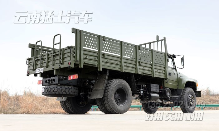 東風(fēng)尖頭車(chē)出口,210馬力長(zhǎng)頭卡車(chē),4*2尖頭車(chē),10噸卡車(chē),出口型卡車(chē),載貨汽車(chē)