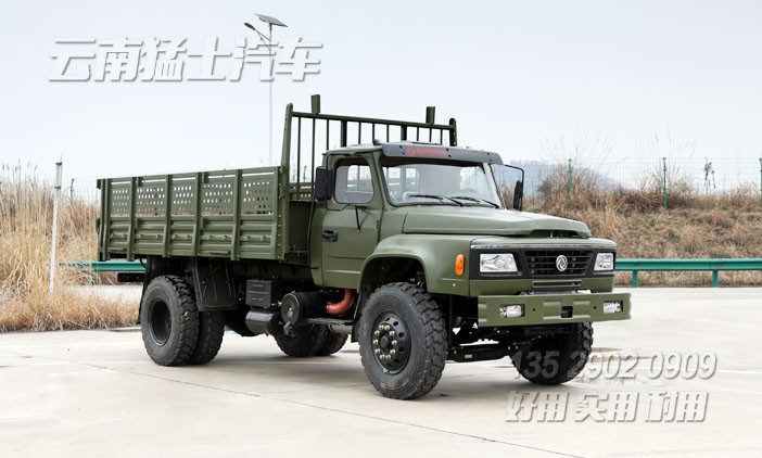 東風(fēng)尖頭車(chē)出口,210馬力長(zhǎng)頭卡車(chē),4*2尖頭車(chē),10噸卡車(chē),出口型卡車(chē),載貨汽車(chē)