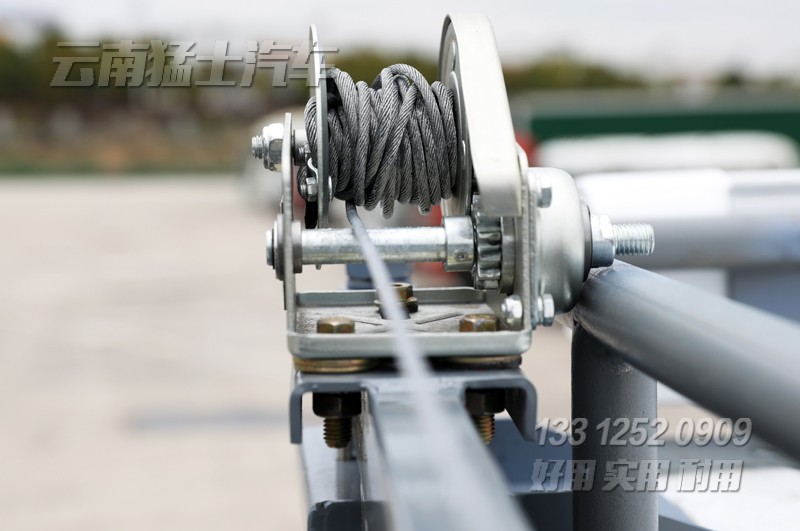 依維柯房車,四驅(qū)越野房車,自行式房車,房車露營(yíng),定制款房車,房車設(shè)計(jì),房車改裝