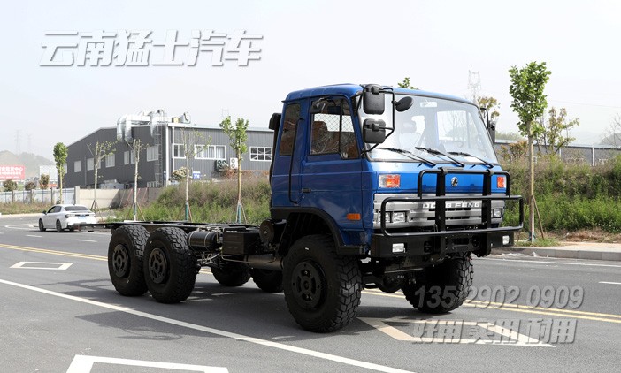 東風(fēng)六驅(qū),特種車底盤,加強(qiáng)型越野底盤,EQ2102GJ,10噸卡車底盤,6*6底盤配置