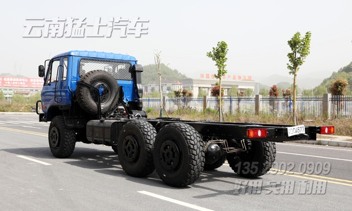 東風(fēng)六驅(qū),特種車底盤,加強(qiáng)型越野底盤,EQ2102GJ,10噸卡車底盤,6*6底盤配置