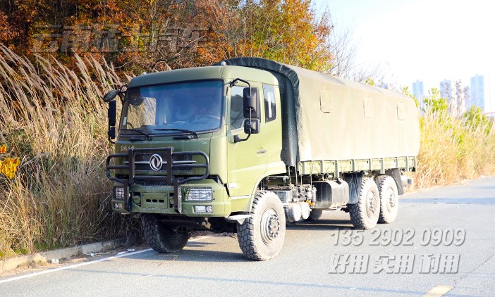 國(guó)五運(yùn)兵車,出口型運(yùn)兵車,EQ2130GA,東風(fēng)6x6卡車,六驅(qū)柴油貨車