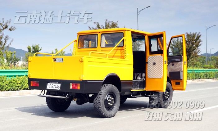 3噸卡車,雙排依維柯,依維柯2045,四驅雙排貨車