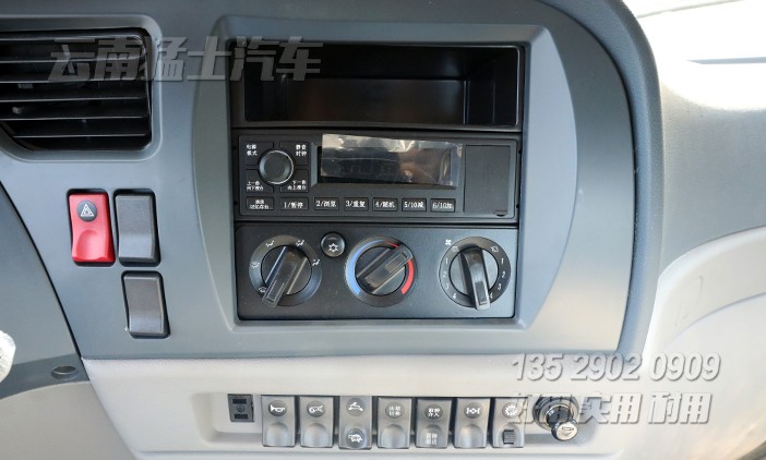 高配版貨車,越野卡車,EQ2070升級(jí),2.5噸卡車,東風(fēng)越野專用車