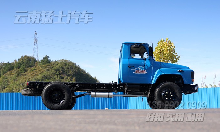 東風長頭4x2,專用車底盤,專用車廠家,尖頭輕型卡車,110馬力底盤,底盤定制生產