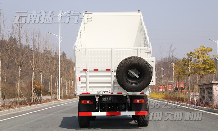 四驅(qū)翻斗車,東風(fēng)自卸車配置參數(shù),13噸自卸車,砂石運輸車