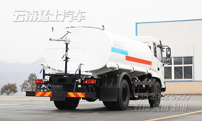 丙酮水溶液車,綠化噴灑車,市政環(huán)衛(wèi)車,10方灑水車,前噴后灑,泵進泵出,高壓水炮車,路面清洗車
