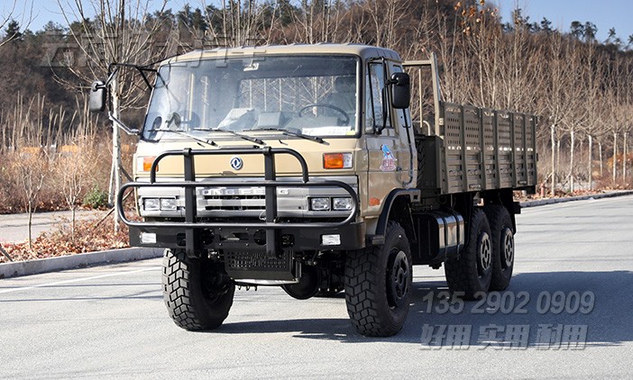 東風(fēng)153,EQ2102,EQ246,全驅(qū)越野車(chē),越野性能出眾的卡車(chē)