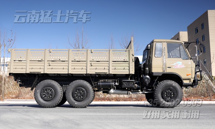東風(fēng)153,EQ2102,EQ246,全驅(qū)越野車(chē),越野性能出眾的卡車(chē)