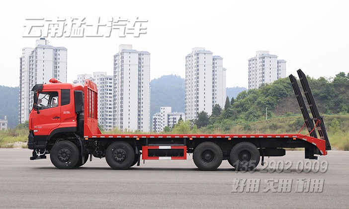 東風(fēng)天龍平板車,挖掘機(jī)平板車,爬梯平板車,9.4米板車,前四后八重型板車,DFH1310平板運輸車