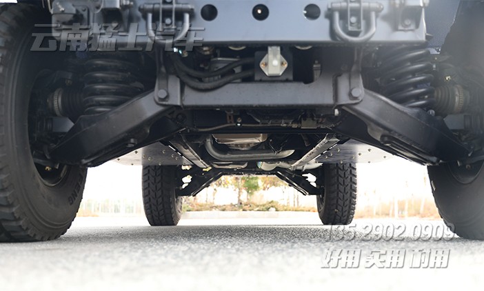 東風(fēng)猛士,猛士檢閱車,猛士敞篷車,全地形越野車,高機(jī)動(dòng)越野車,越野載貨汽車