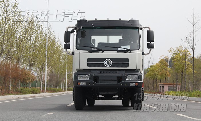 平板挖機(jī)車(chē),挖掘機(jī)運(yùn)輸車(chē),挖機(jī)托運(yùn)平板車(chē),鉤機(jī)板,液壓爬梯車(chē)