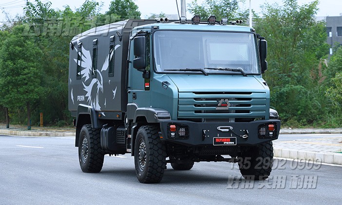 移動(dòng)廂客,艙客車(chē),10座方艙車(chē),移動(dòng)方艙車(chē),四驅(qū)越野專(zhuān)用車(chē),多功能廂客